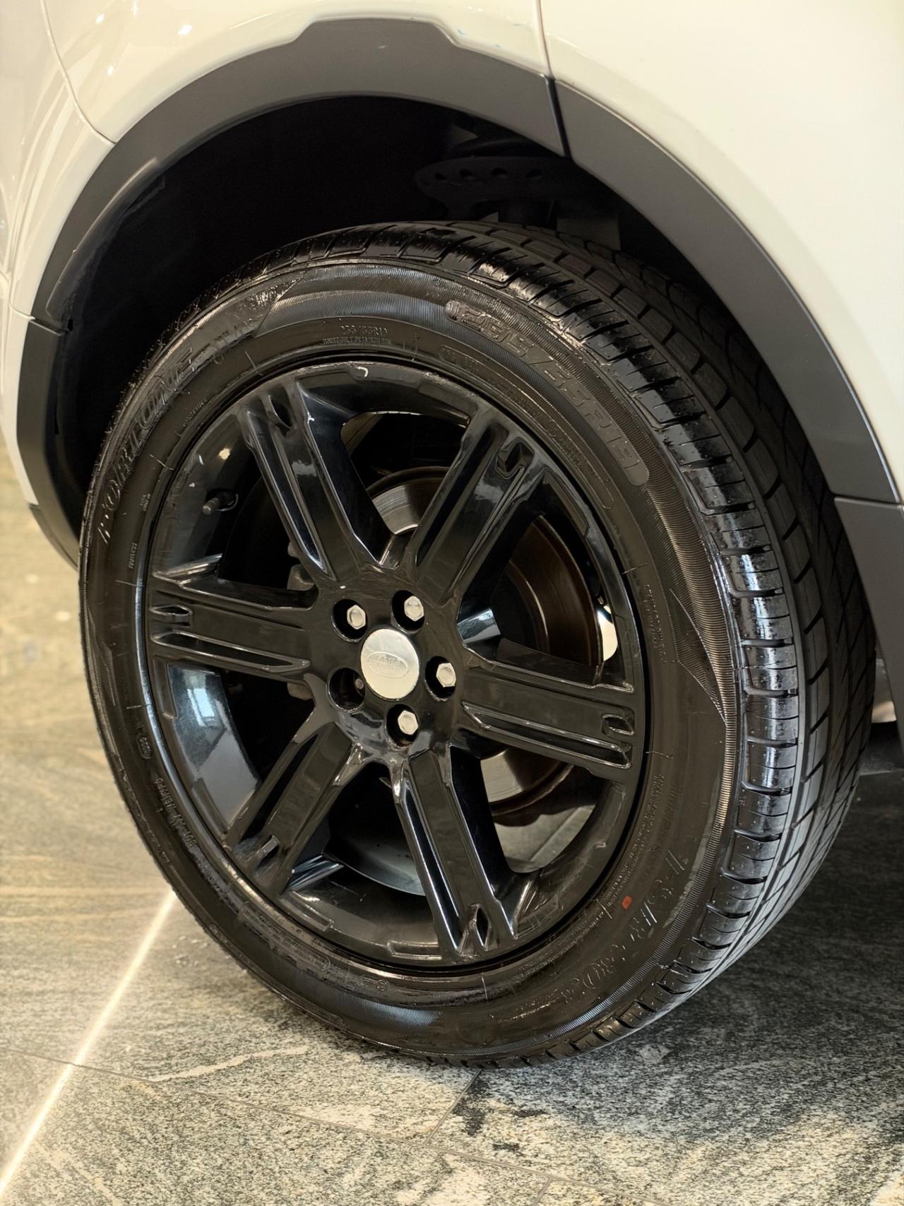 Land Rover Range Evoque 2.2 TD4 5p. Pure Tech Pack