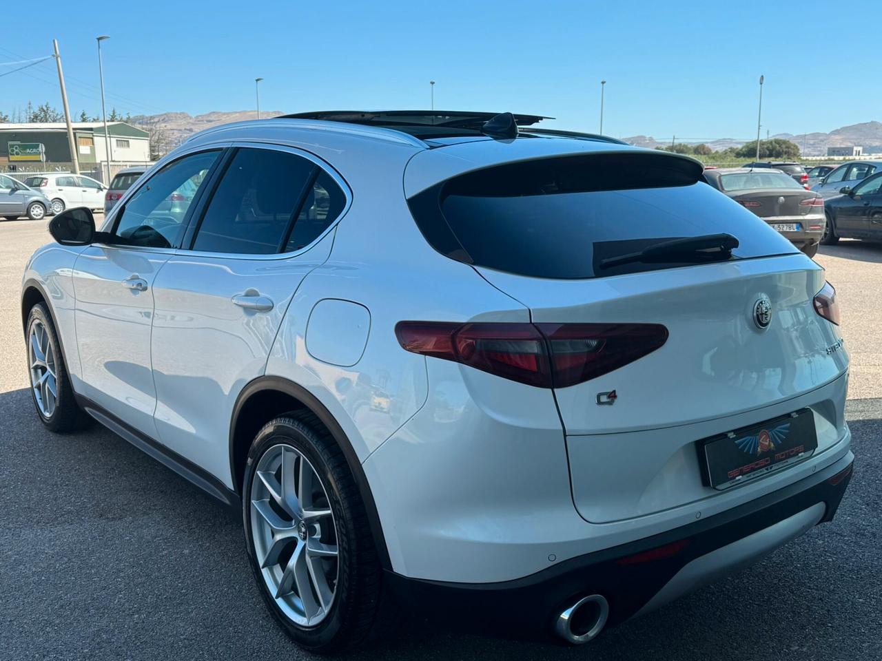 Alfa Romeo Stelvio 2.0 Turbo 200 CV AT8 Q4 Executive con impianto metano
