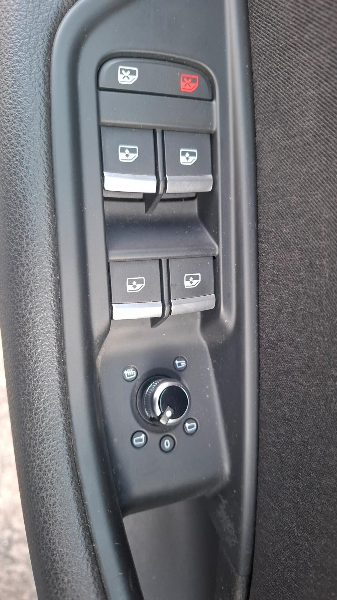 A4 Avant 2.0 TDI 150 CV ultra S tronic Business Sport