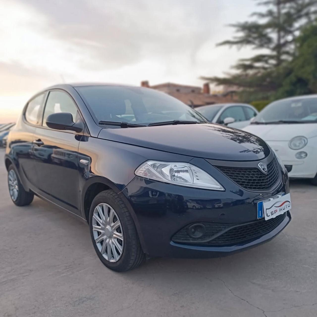 Lancia Ypsilon 1.2 KM CERTIFICATI BLOCKSYSTEM