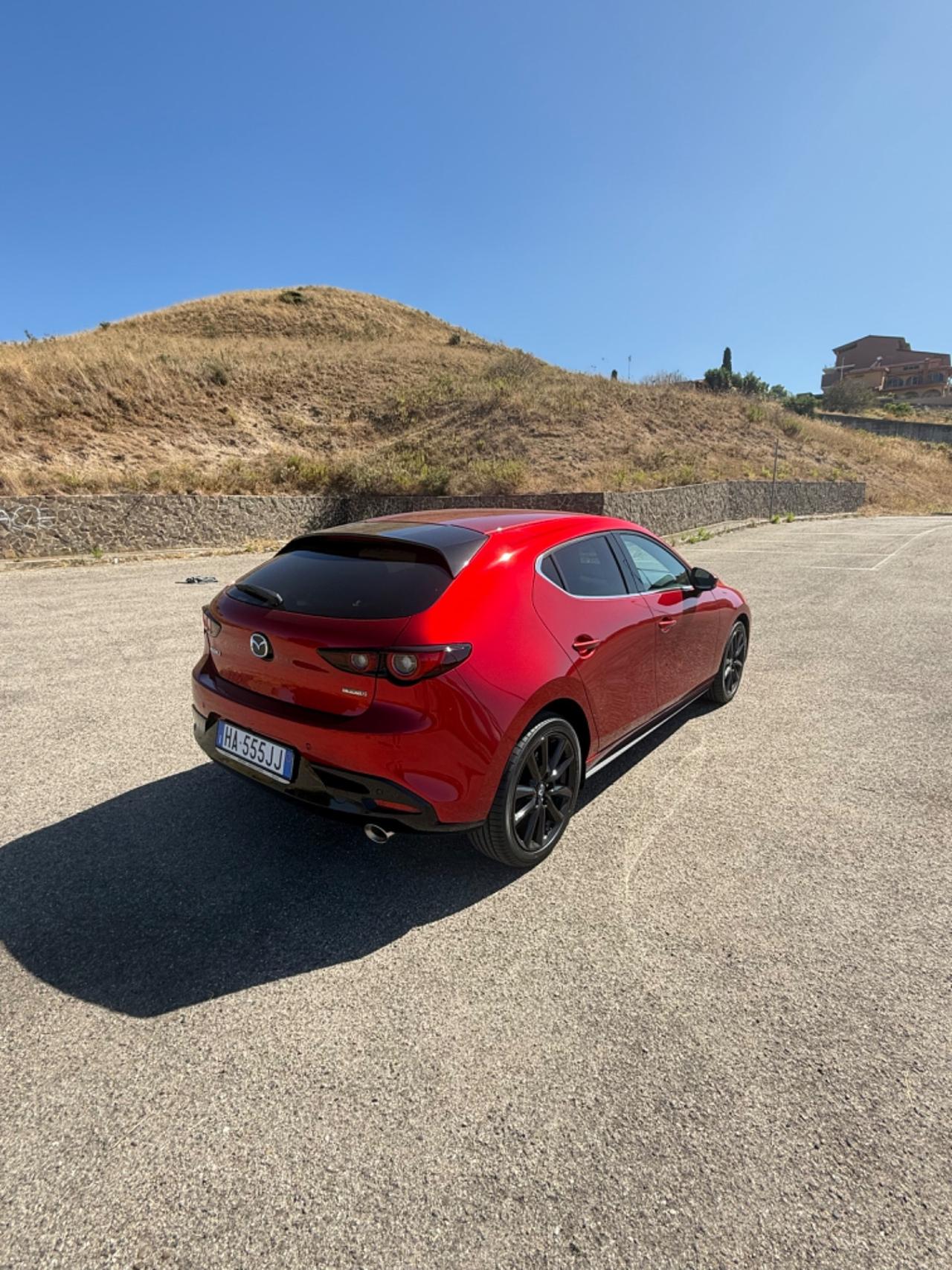 Mazda 3 Mazda3 e-Skyactiv-G M Hybrid 4p. Exclusive Line