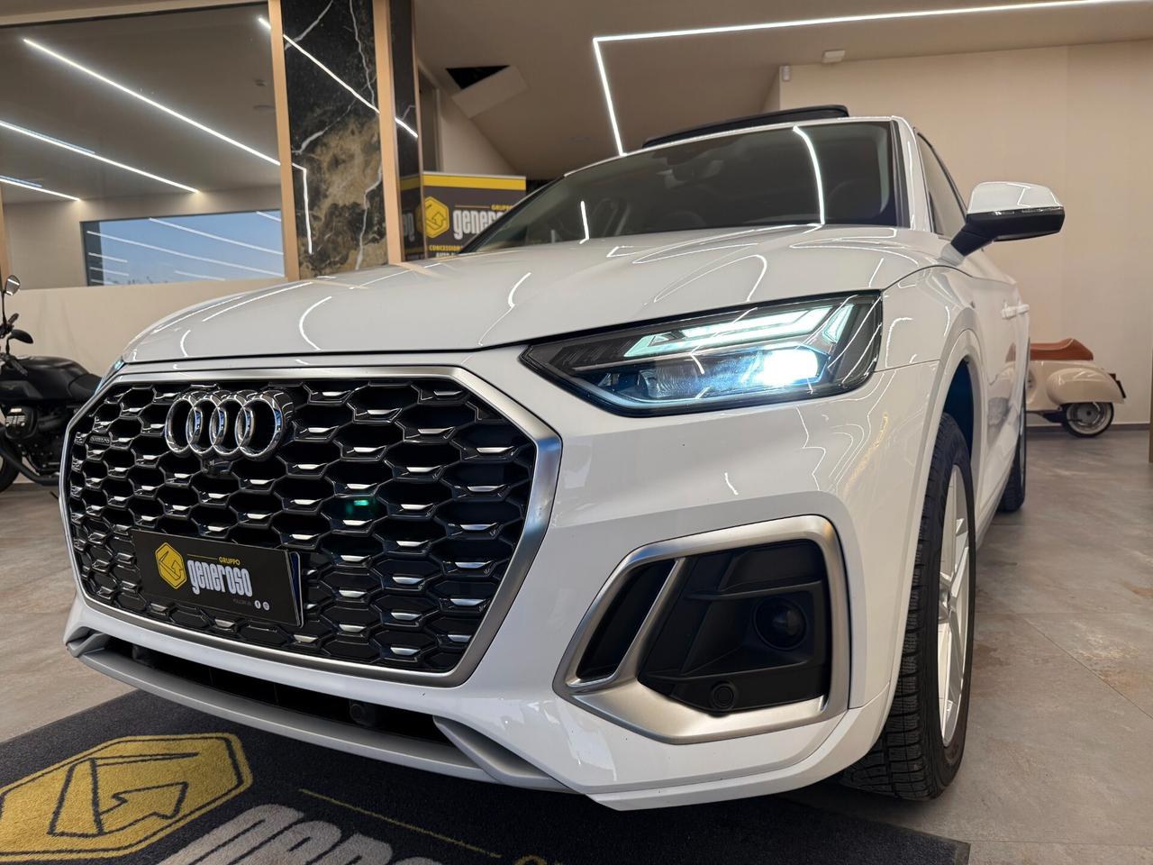 Audi Q5 SPORTBACK SPB 40 TDI quattro S line plus