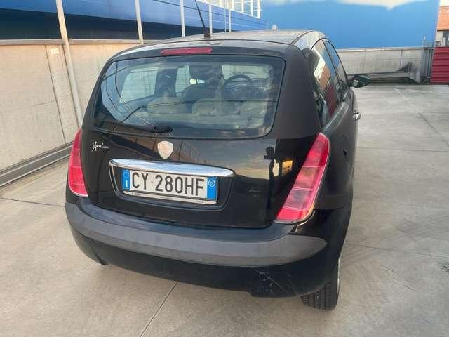 Lancia Ypsilon 1.2 8v