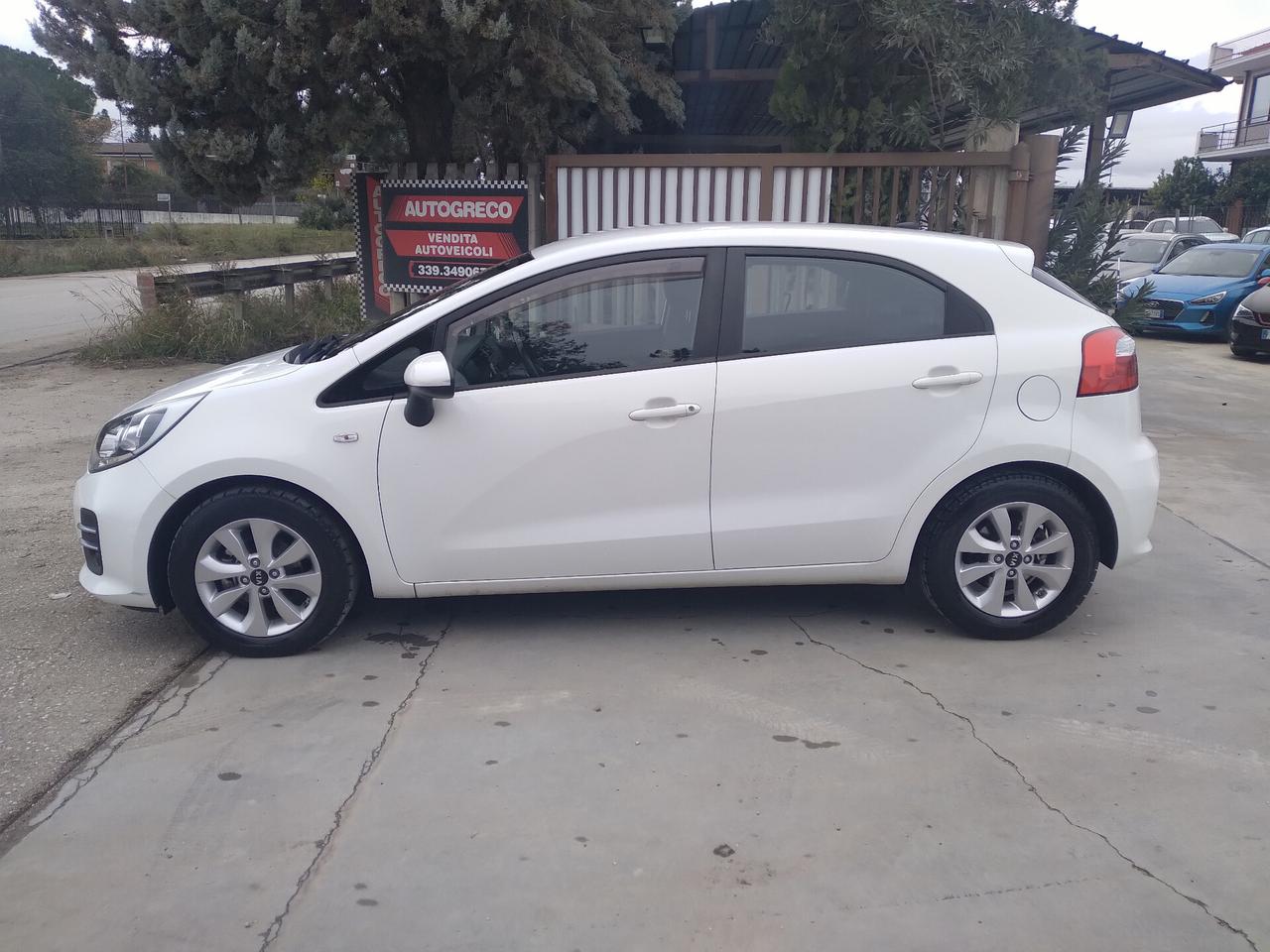 Kia Rio 1.1 CRDi 5p. Cool