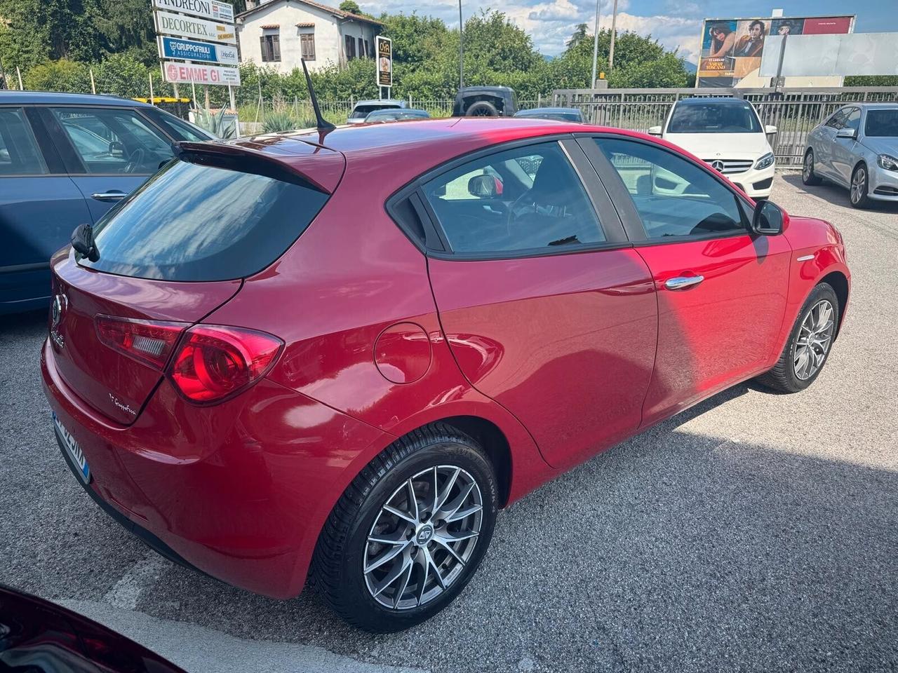 Alfa Romeo Giulietta 1.6 JTDm-2 105 CV Progression