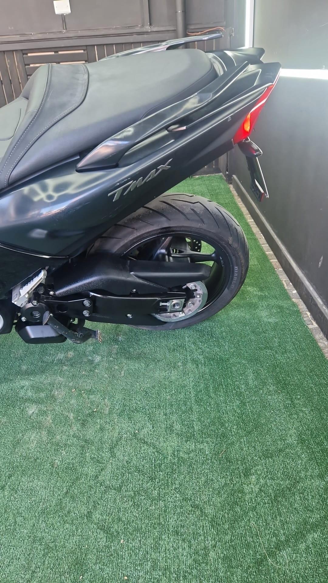 Yamaha TMAX 530