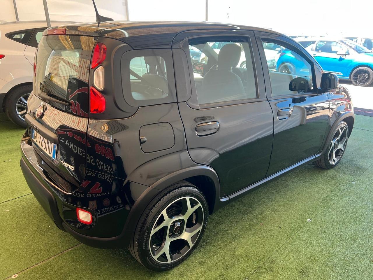 FIAT PANDA 1.0 HYBRID 70CV SPORT