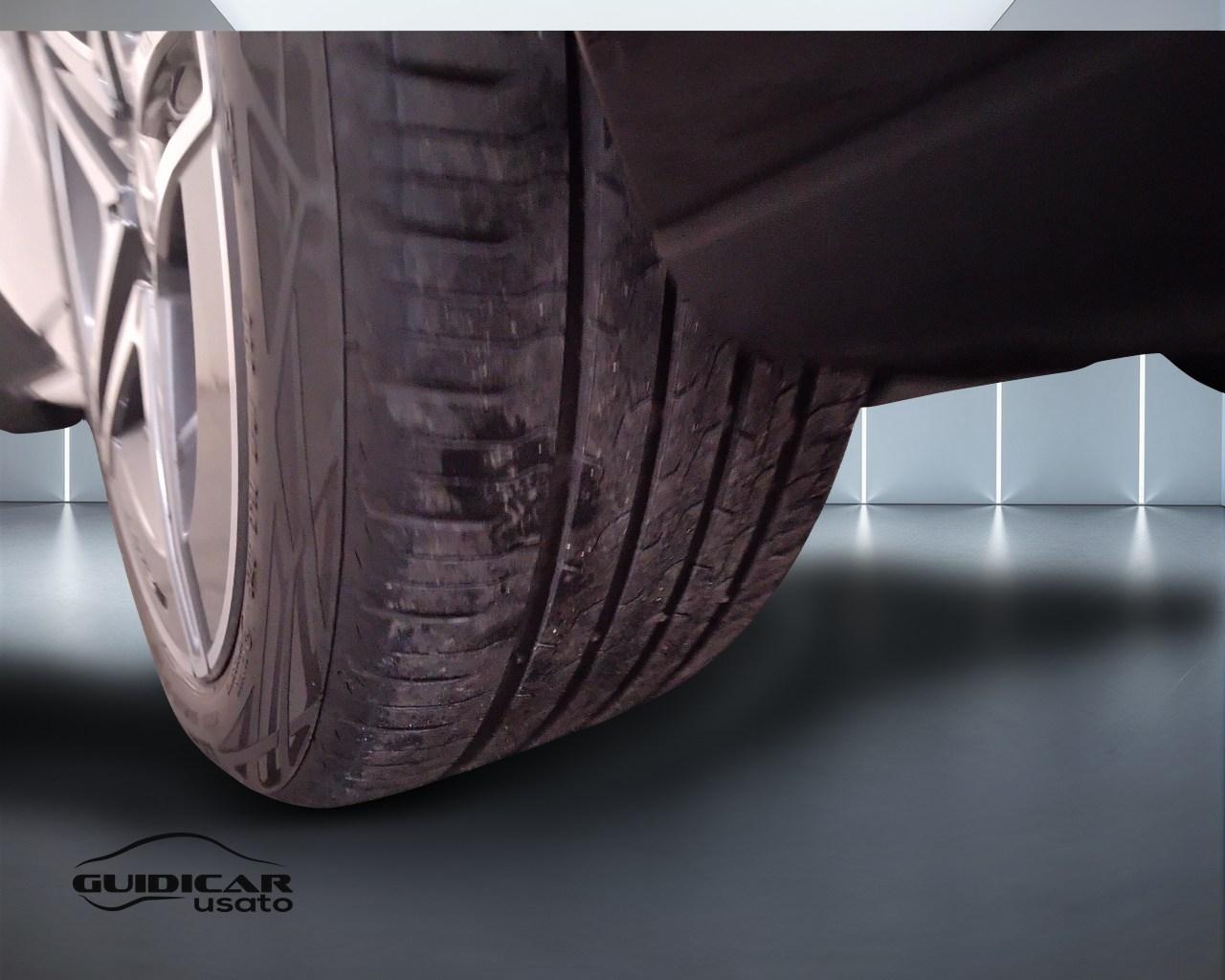 Mercedes-Benz Classe C-S206 SW 2021 - C SW 220 d mhev AMG Line Advanced Plus 197cv auto