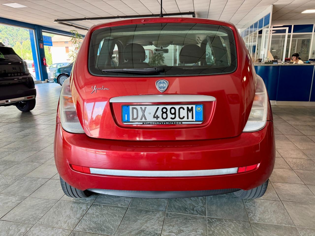 Lancia Ypsilon 1.3 MJT 75 CV Oro-CAMBIO AUTOMATICO-