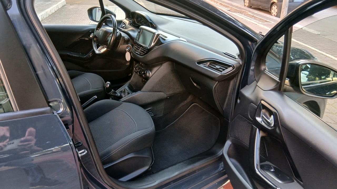 Peugeot 208 BlueHDi 75 5 porte Allure
