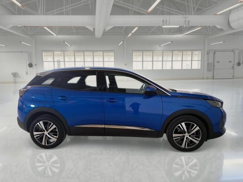 PEUGEOT 3008 BlueHDI 130 EAT8 S/S Allure Pack