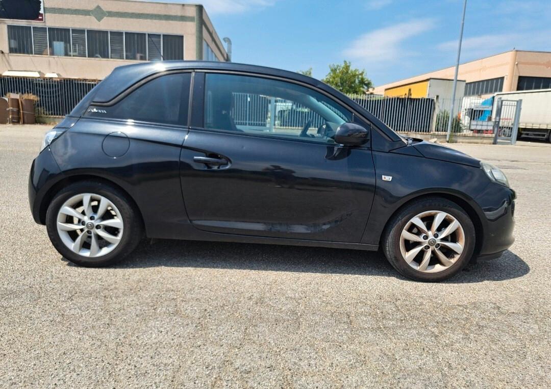 Opel Adam Rocks 1.2 70 CV Air