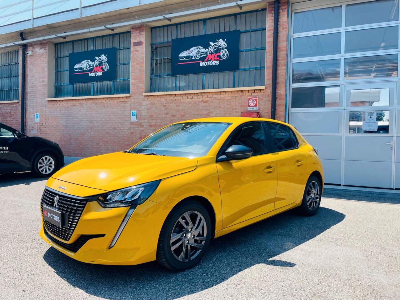 Peugeot 208 2022 BENZINA-CINGHIA DI DISTRIBUZIONE GIA SOSTITUITA-TAGLIANDI TUTTI CERTIFICATI-UNICO PROPRIETARIO