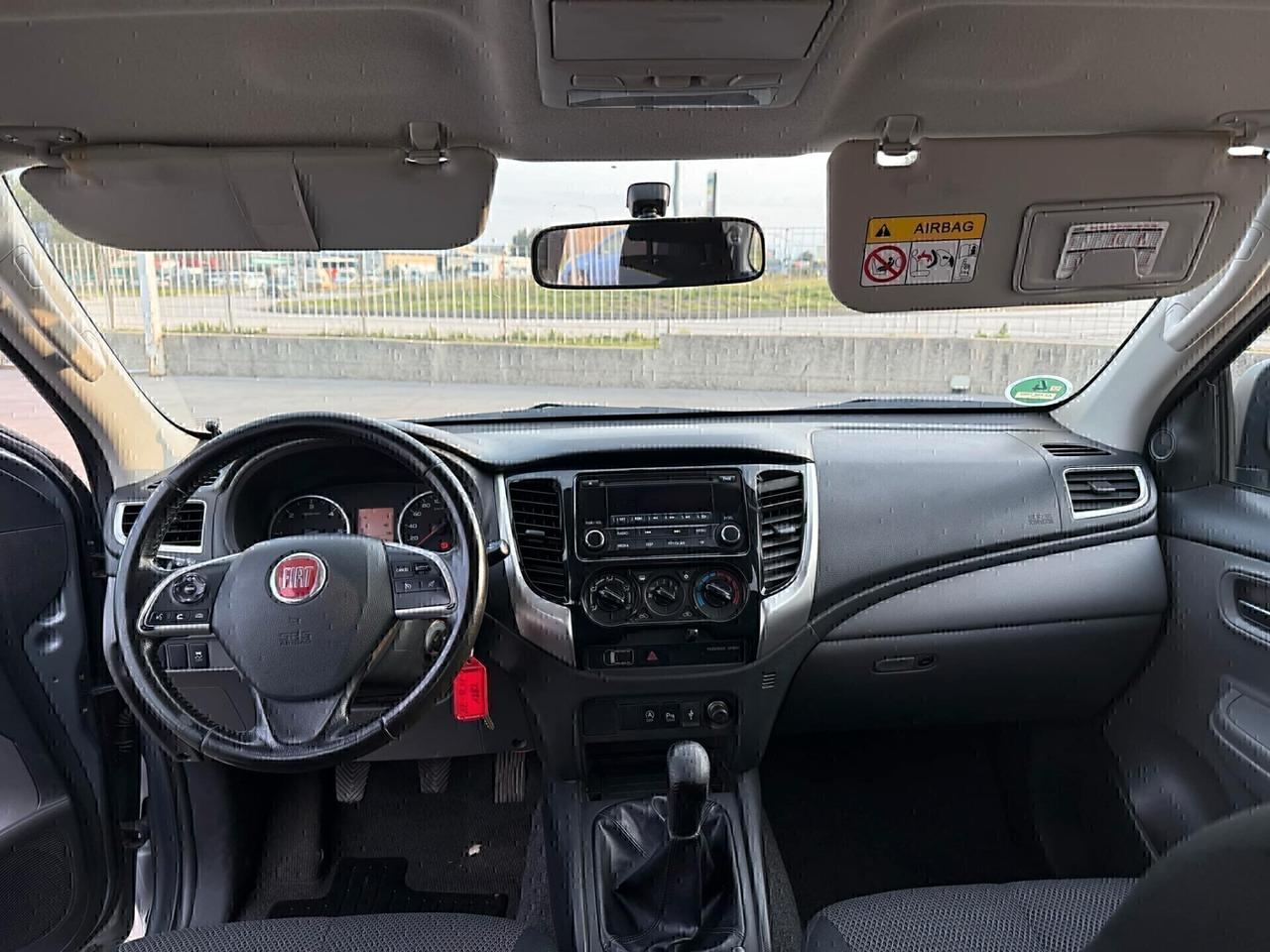 Mitsubishi L200 2.4 DI-D/154CV Club Cab Invite Plus