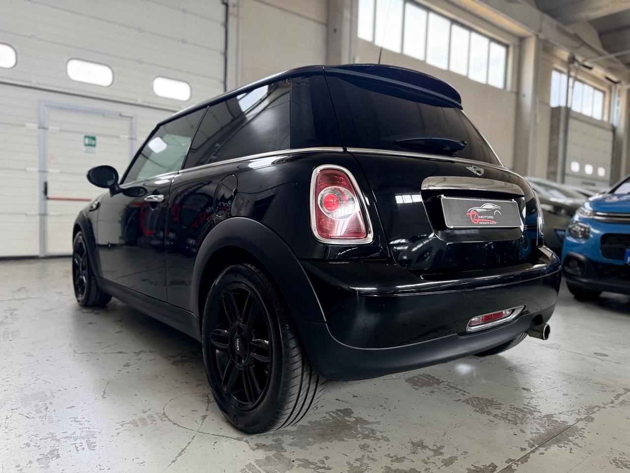 Mini 1.6 16V Cooper NEOPATENTATI