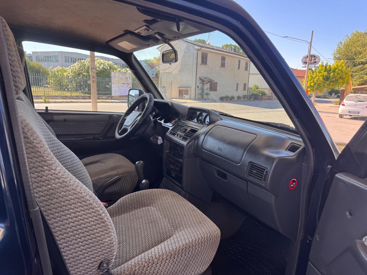 Mitsubishi Pajero 2.5 TDI Metal-top SS GLX Comfort