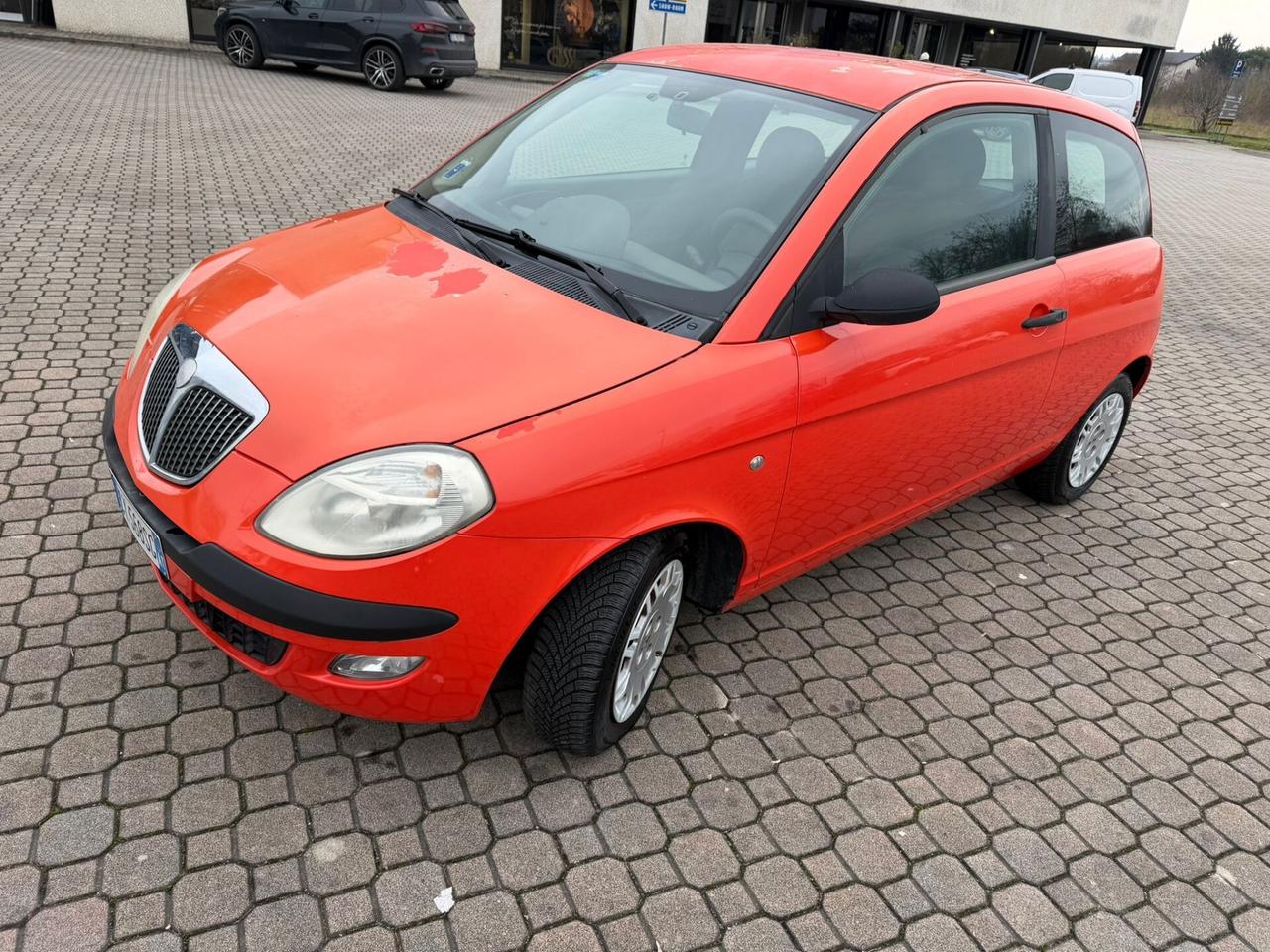 LANCIA YPSILON 1.2 BENZINA NEOPATENTATI