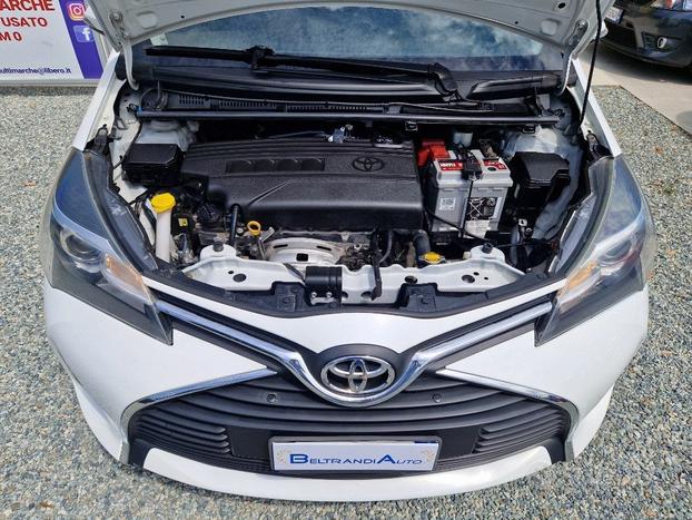TOYOTA Yaris 1.3 100 Cv 5 porte *Euro6*