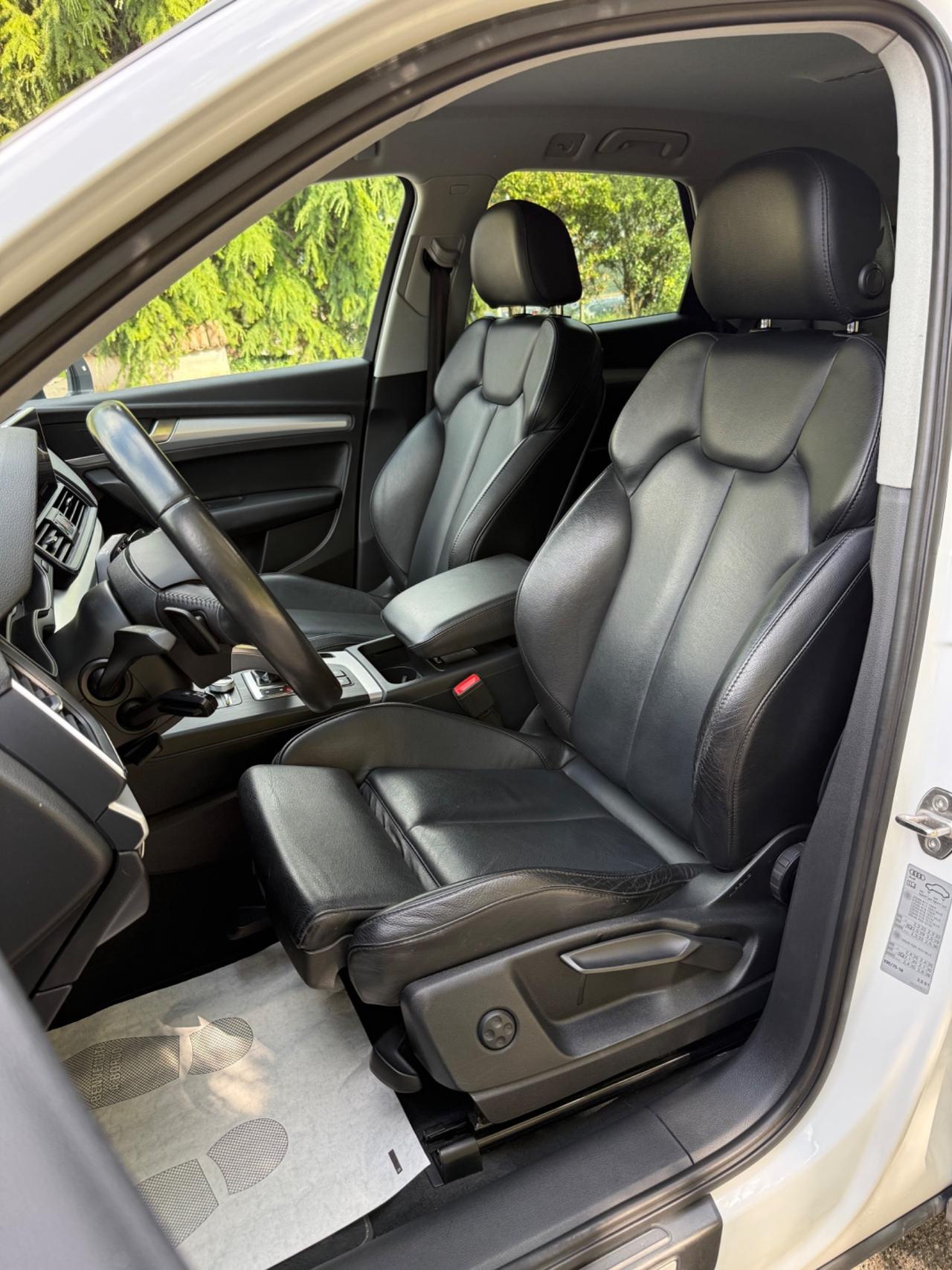 Audi Q5 2.0 TDI 190 CV quattro S tronic Business Sport