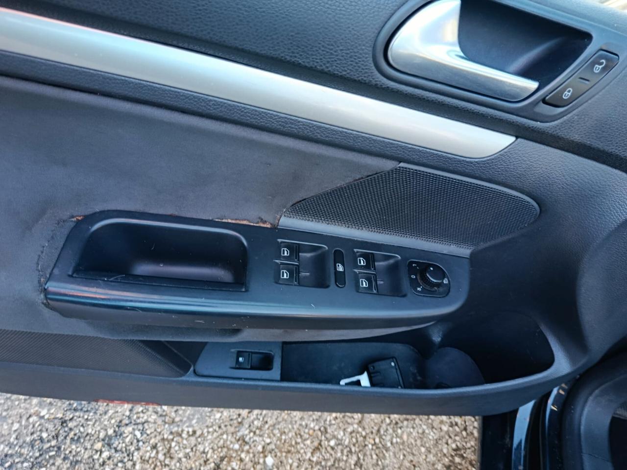 Volkswagen Golf 1.9 TDI DPF 5p. GT Sport