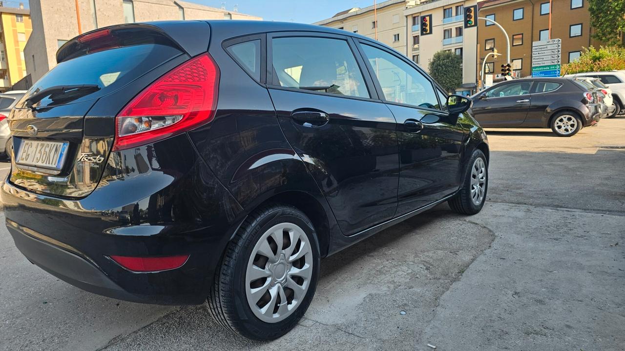 Ford Fiesta 1.4 TDCi 5p. Titanium