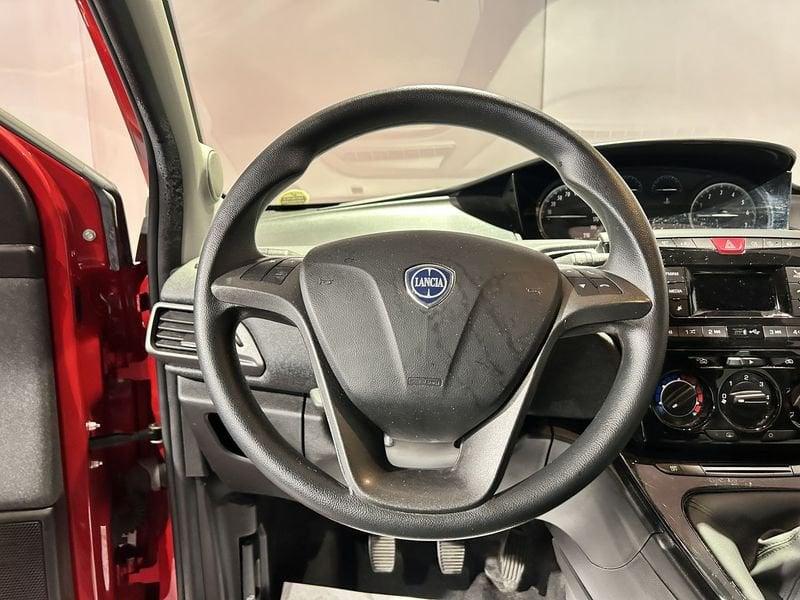 Lancia Ypsilon Ypsilon 1.2 69 CV 5 porte Elefantino Blu