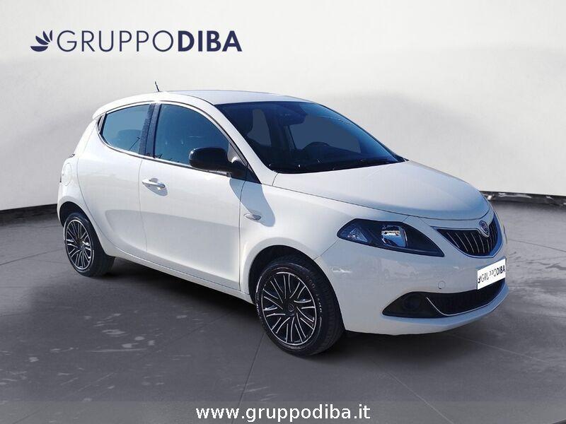 Lancia Ypsilon III 2021 1.0 firefly hybrid Silver s&s 70cv 5p.ti