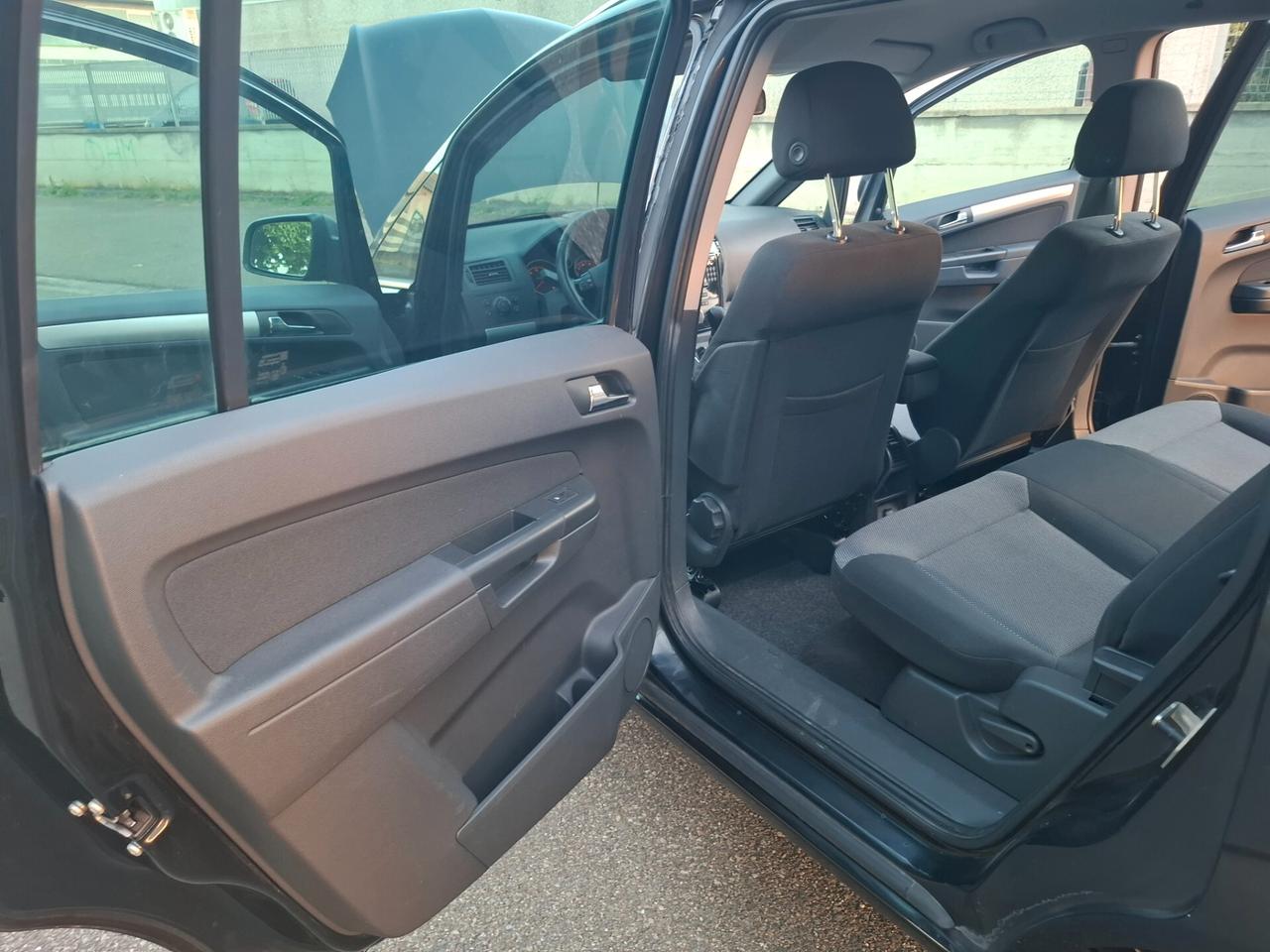 Opel Zafira 1.6 16V ecoM 150CV Turbo One