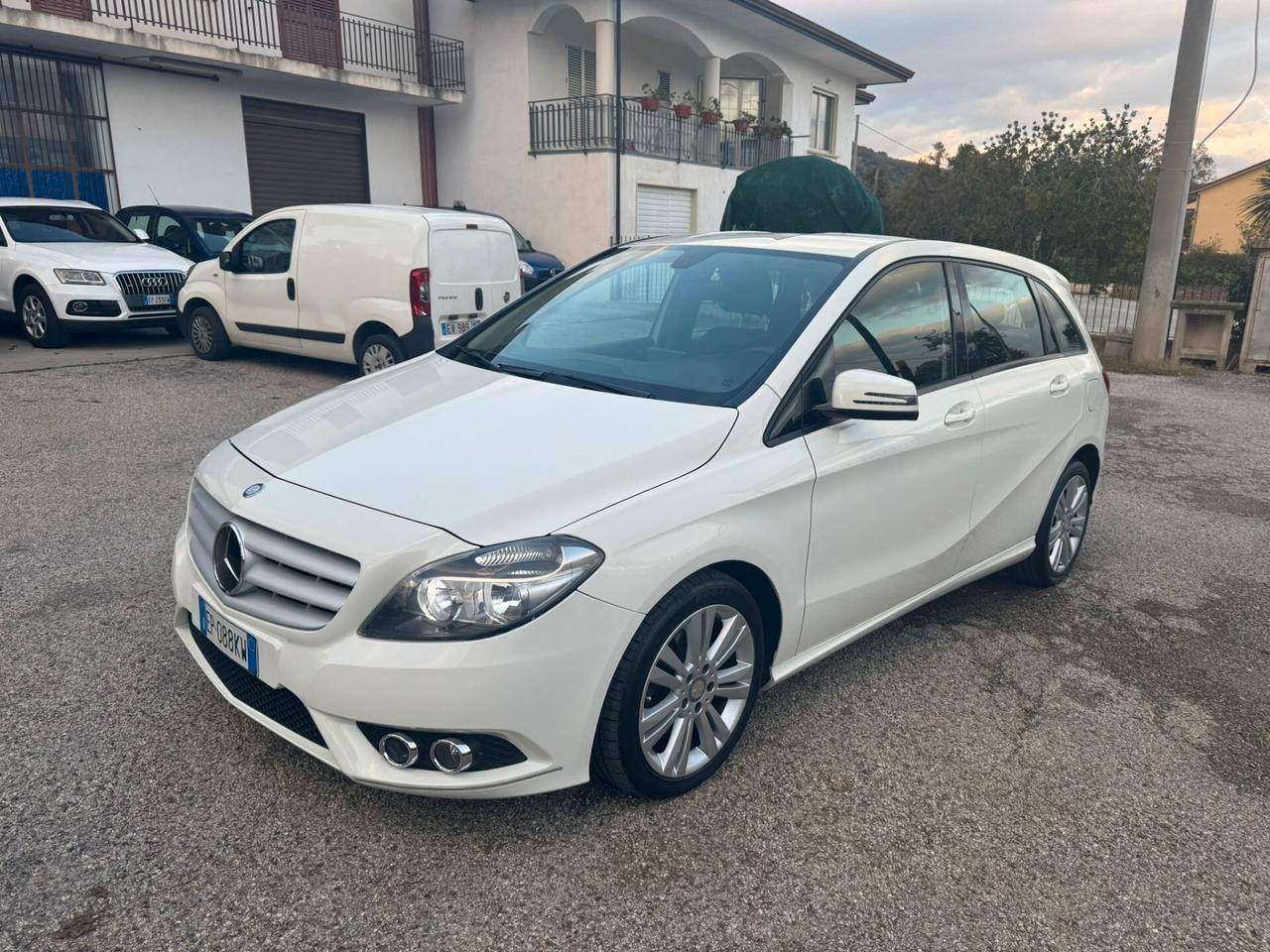 Mercedes-benz A 200 A 200 CDI BlueEFFICIENCY Sport