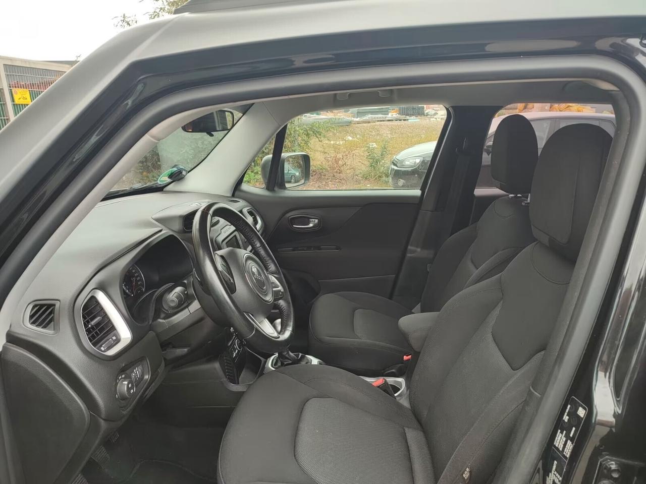 Jeep Renegade 1.6 E-TorQ EVO Longitude