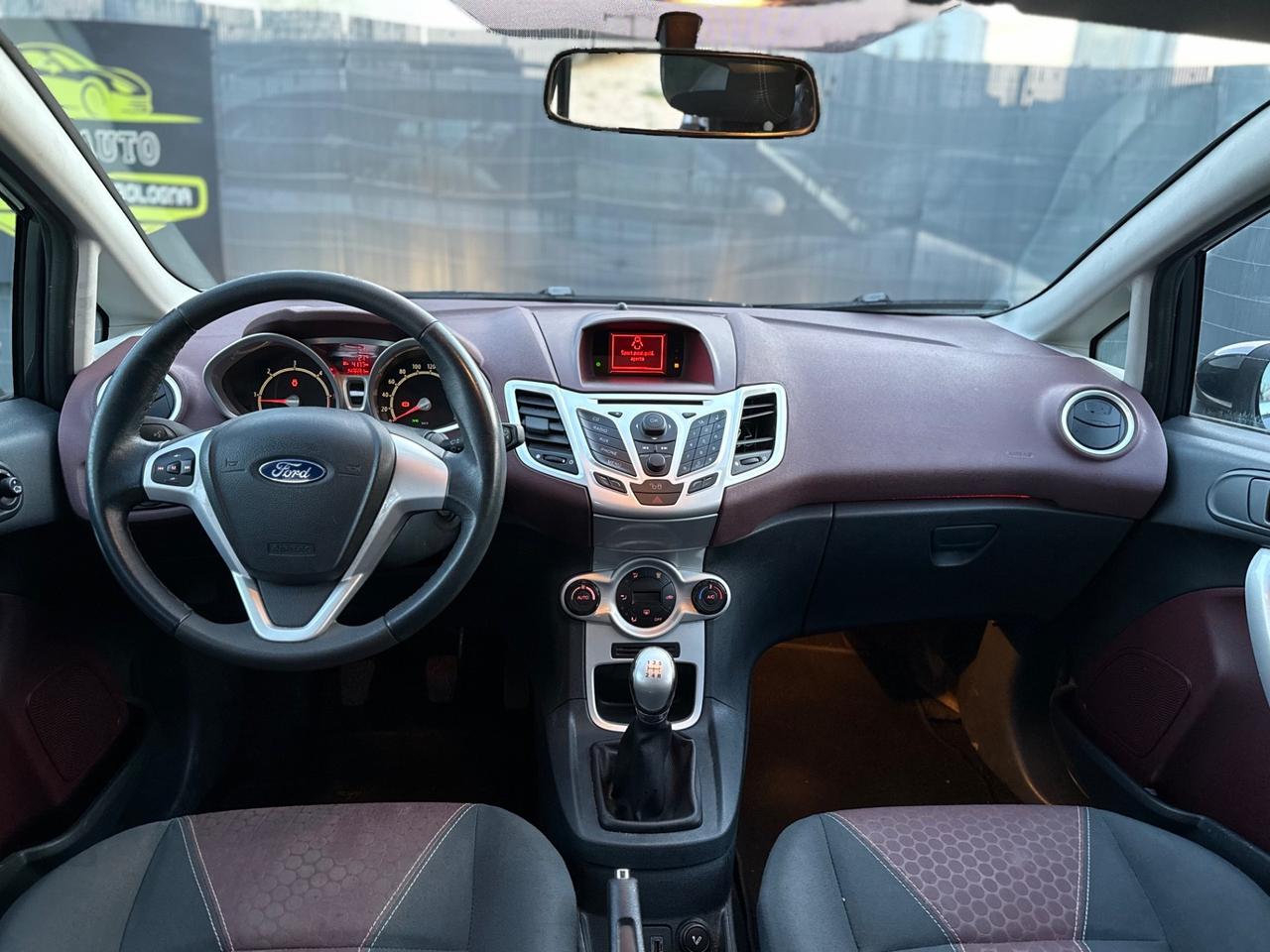 Ford FIESTA 1.4 TDCI TITANIUM UNICOPROPRIETARIO SENSORI FULL