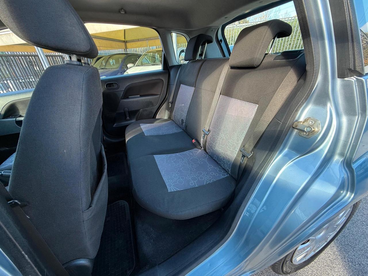 Ford Fiesta 1.4 TDCi 5p. Ghia