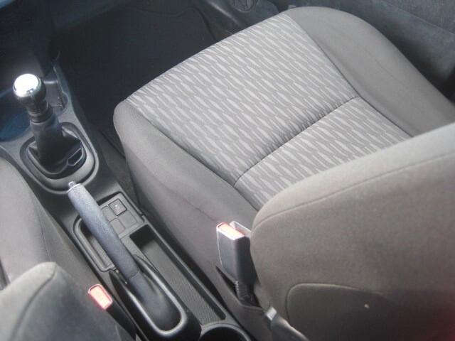 Toyota Yaris 1.0 5 porte Active