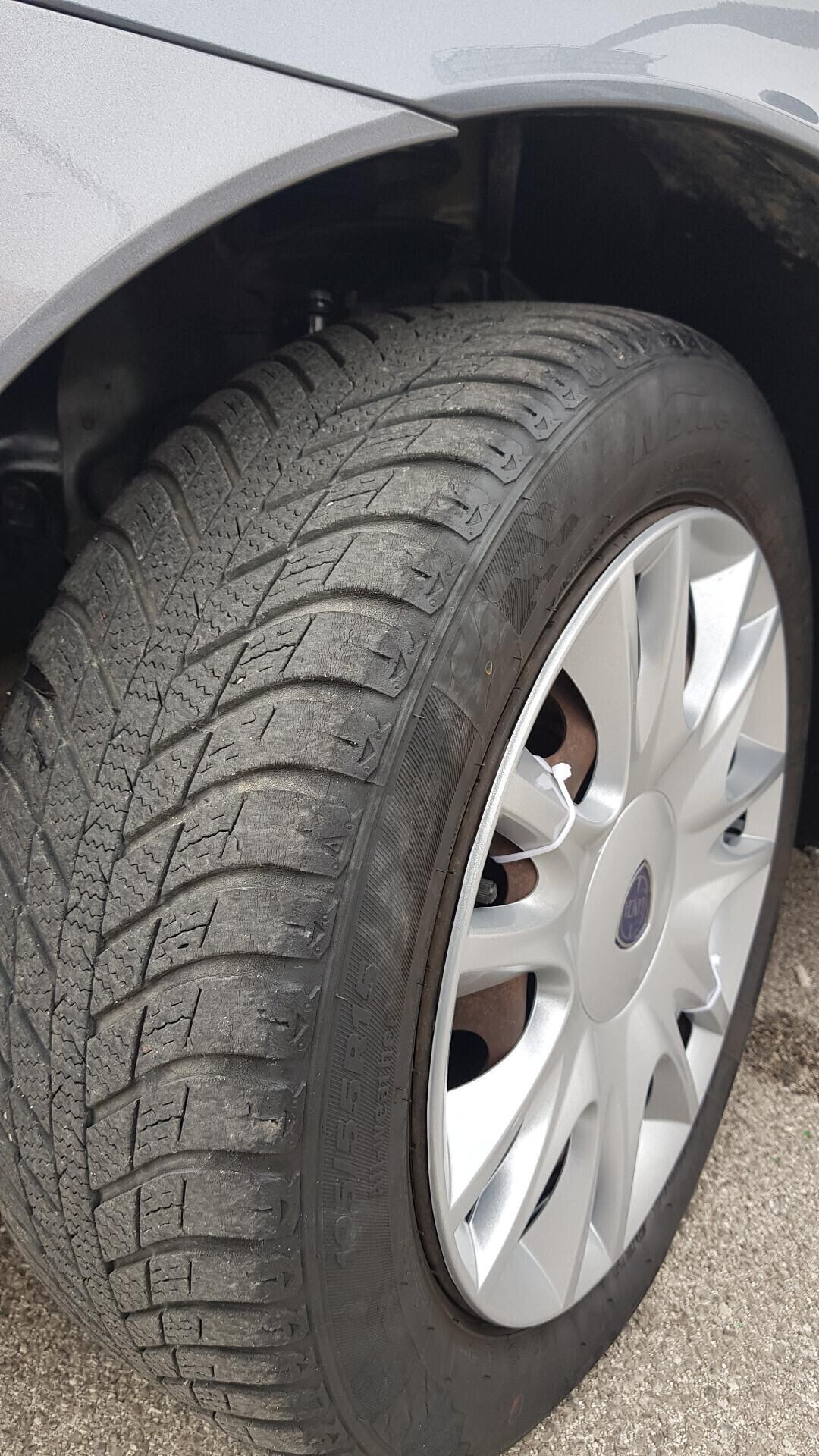 LANCIA YPSILON 1.2 ARGENTO 06-2008