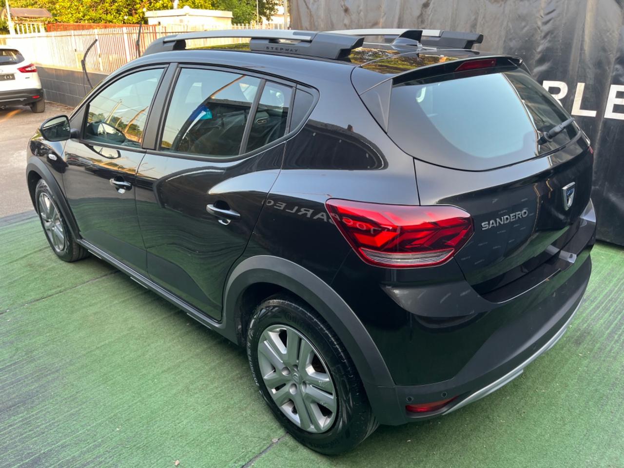 Dacia Sandero Stepway 1.0 BENZINA E GPL DI SERIE