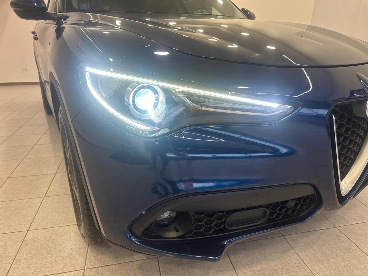 Alfa Romeo Stelvio 2.2 Q4 210 CV AT8 tetto panoramico