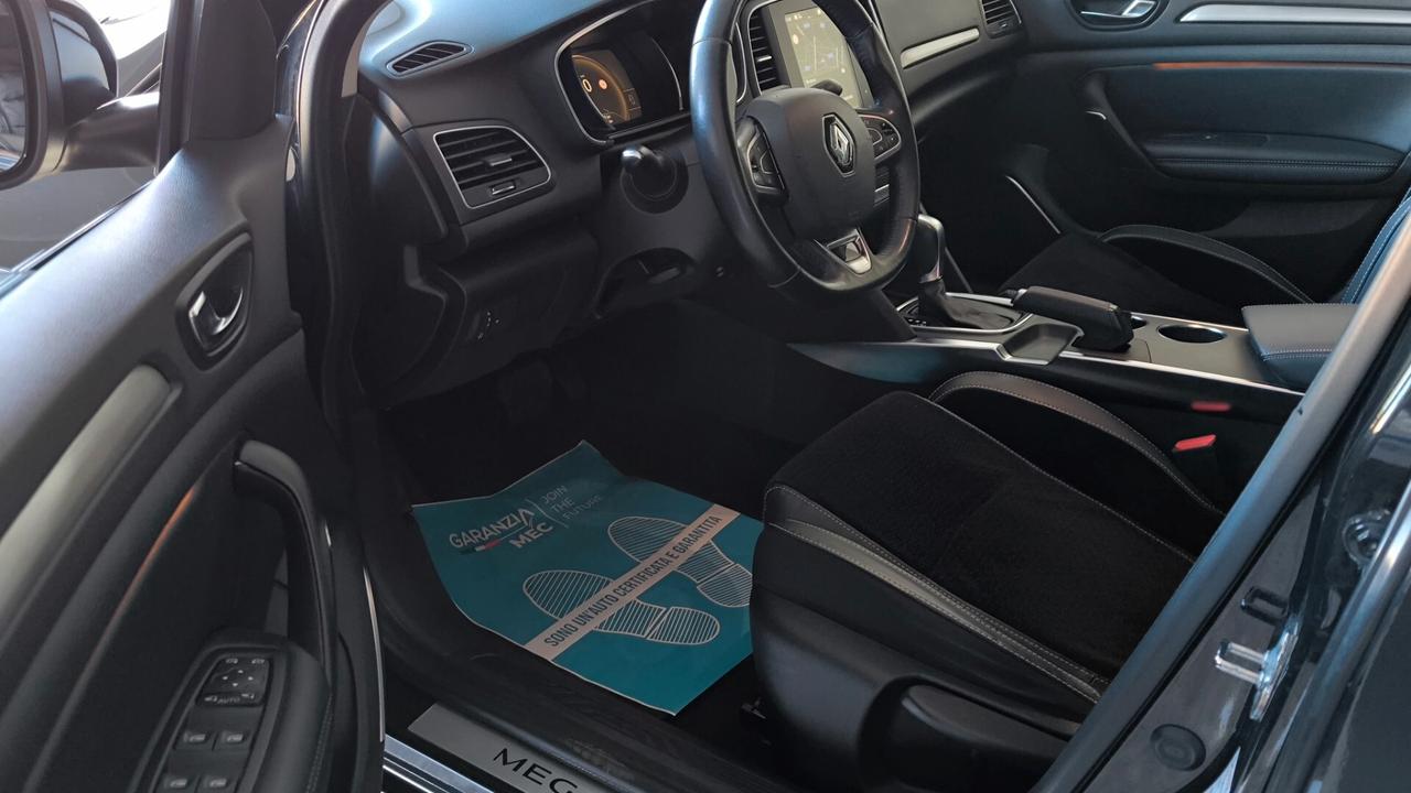 Renault Megane Mégane dCi 8V 110 CV EDC Energy Bose