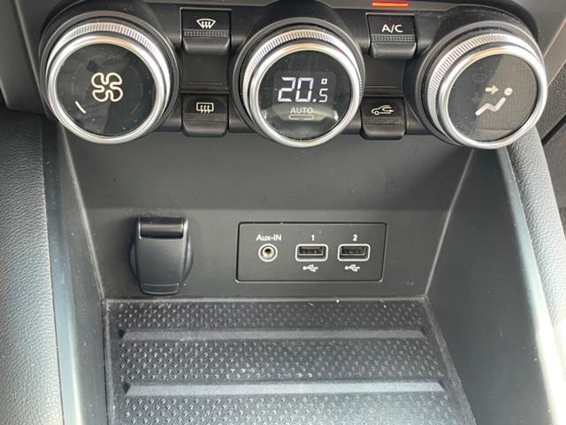 RENAULT Captur Plug-in Hybrid E-Tech 160 CV Initiale Paris