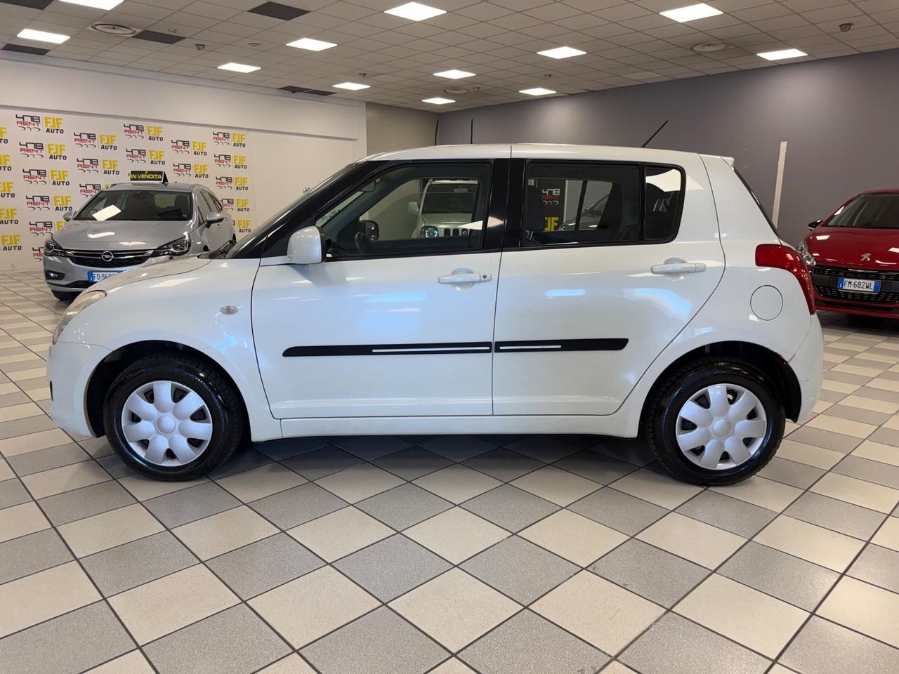 Suzuki Swift 1.3 4x4 5p. GL