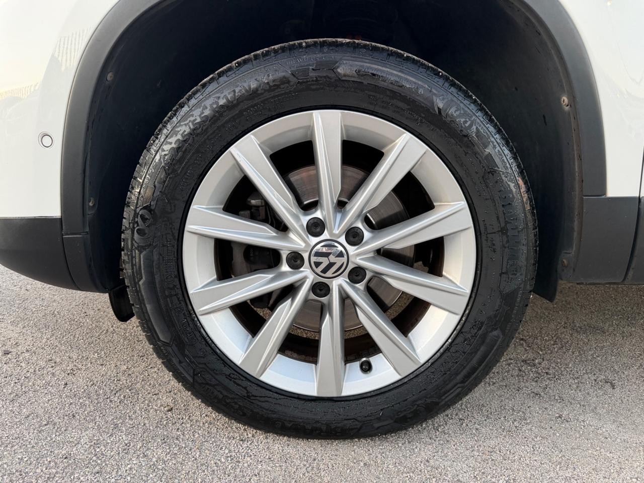 VOLKSWAGEN TIGUAN 2.0 TDI 140 4MOTION DSG MY13
