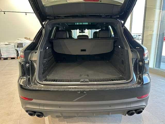 Porsche Cayenne 3.0 V6 E-Hybrid