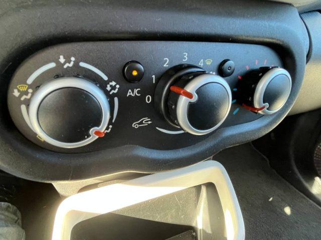 RENAULT Twingo Twingo 1.0 SCe Dynamique