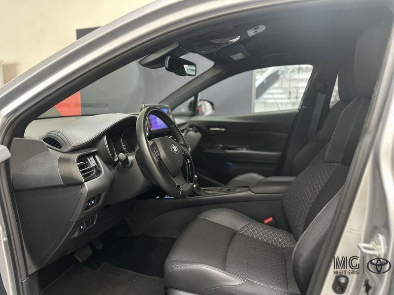 Toyota C-HR 1.8 Hybrid E-CVT Trend