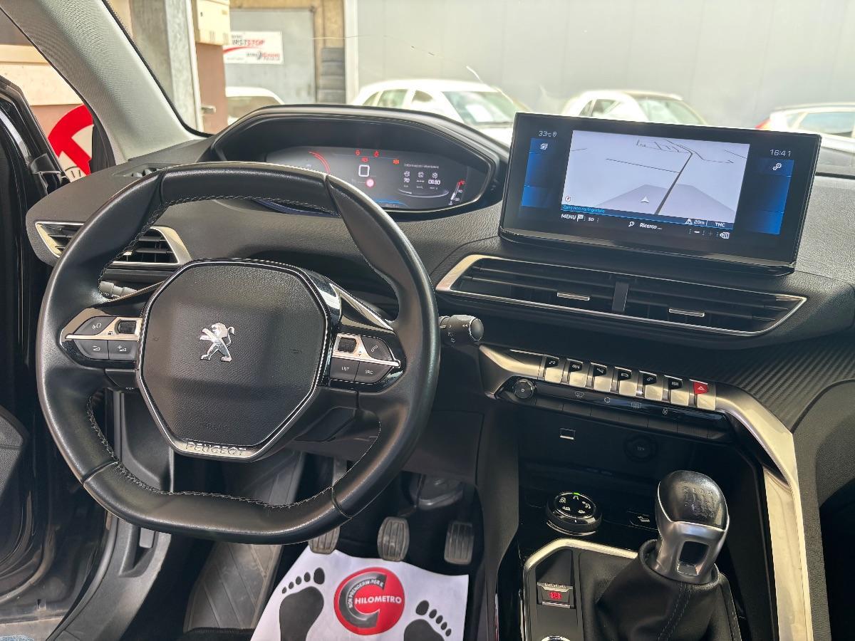 PEUGEOT - 3008 - BlueHDi 130 S&S EAT8 Allure