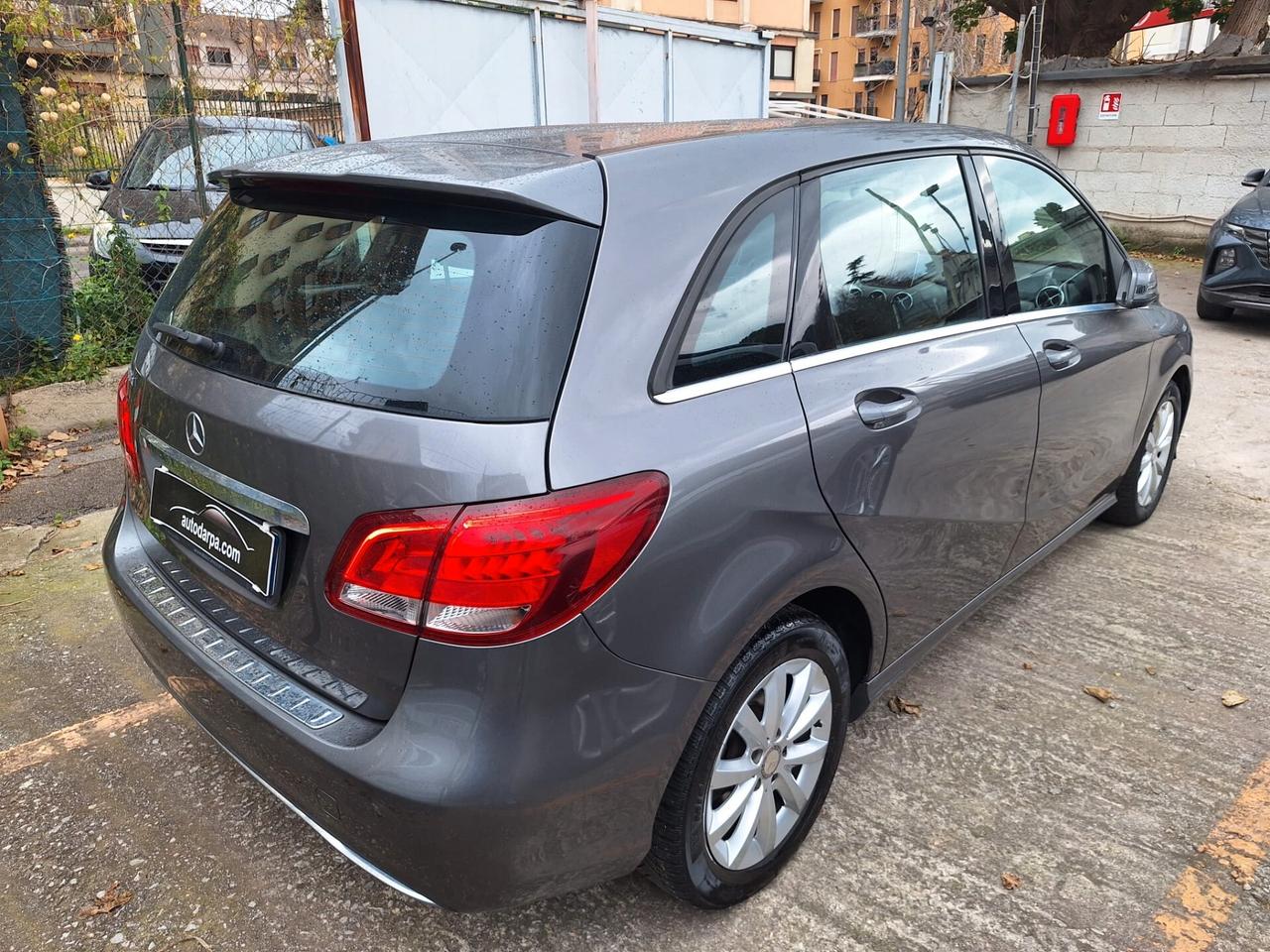 Mercedes-benz B 180 d Business