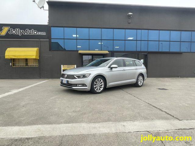 VOLKSWAGEN Passat Variant 2.0 TDI DSG Business BlueMotion Tech