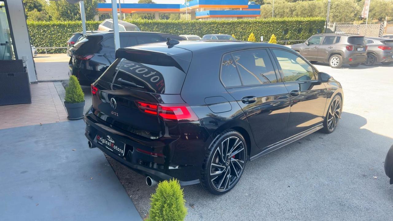 Volkswagen Golf GTI 2.0 TSI *PRONTA CONSEGNA*TETTO*DCC*HARMAN KARDON*R19*IQ LIGHT*