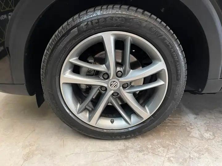 Mg EHS Plug-in Hybrid Luxury