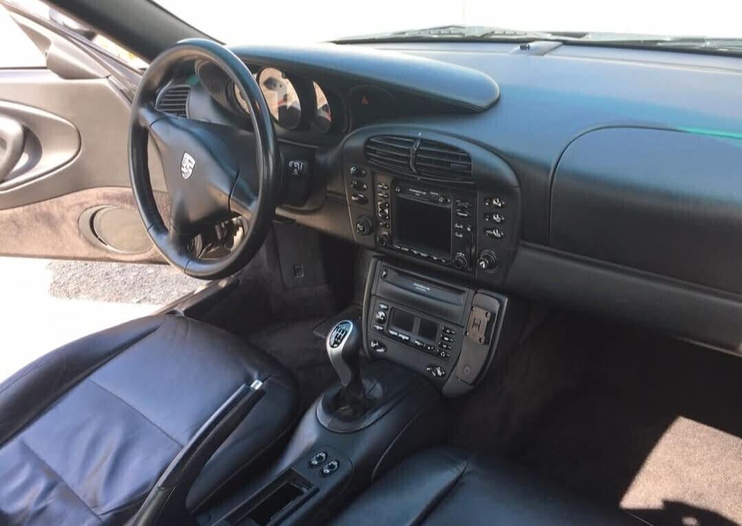 Porsche 996 CARRERA 4 3.4 300CV CABRIO ASI 3000 KM !!