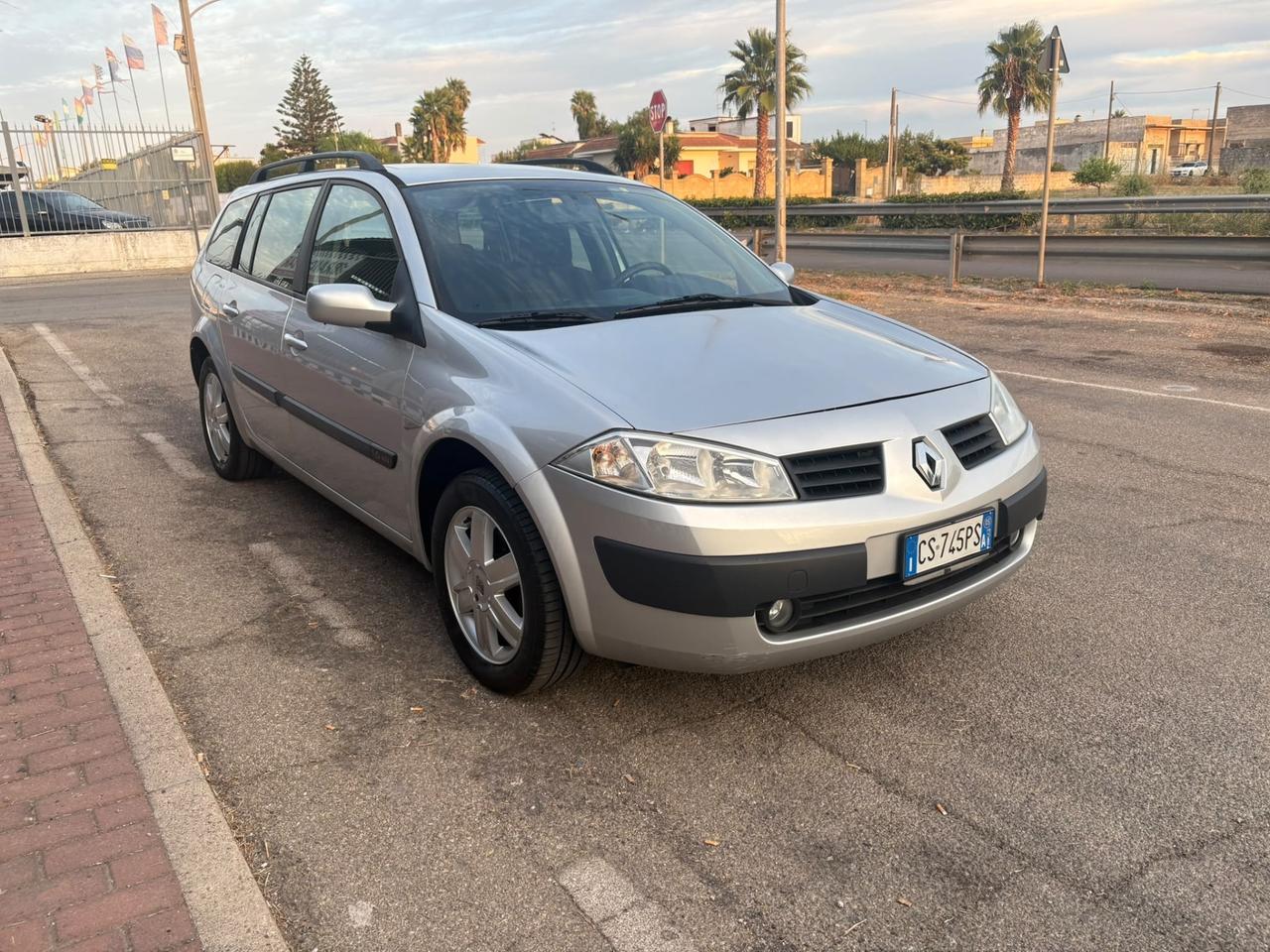 Renault Megane 1600 Sw Dynamique Unipro 2005